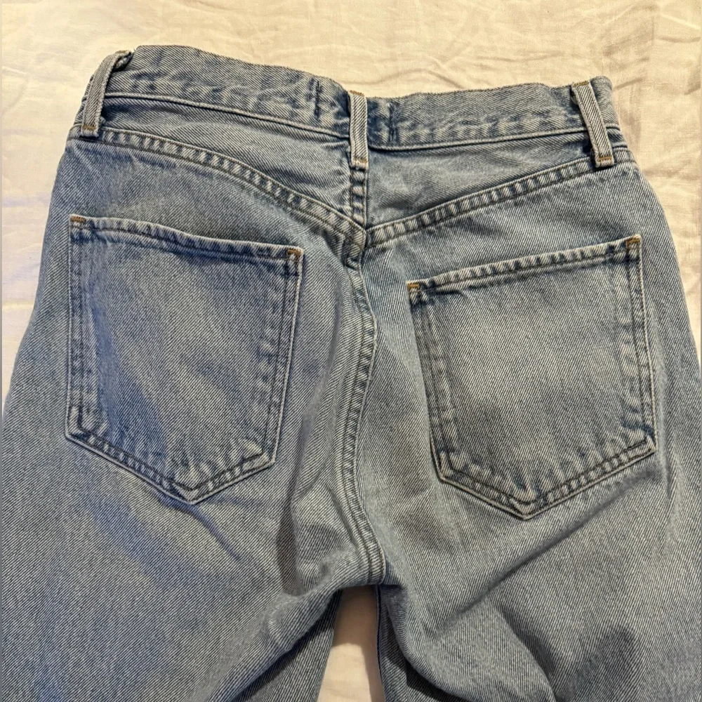 AGOLDE Riley High Rise Straight Crop Jeans - Picture 3 of 4
